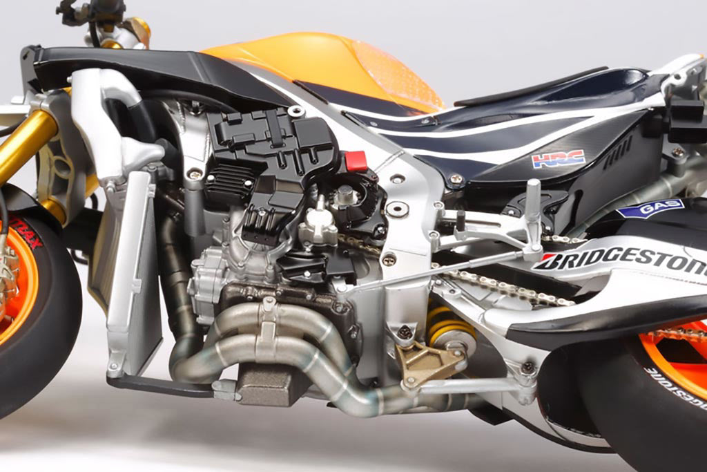 Tamiya 1:12 Repsol Honda RC213V'14 - 14130_1