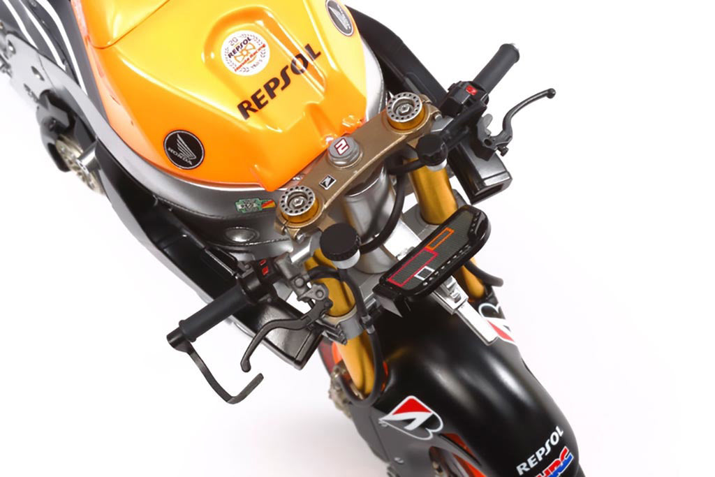 Tamiya 1:12 Repsol Honda RC213V'14 - 14130_3