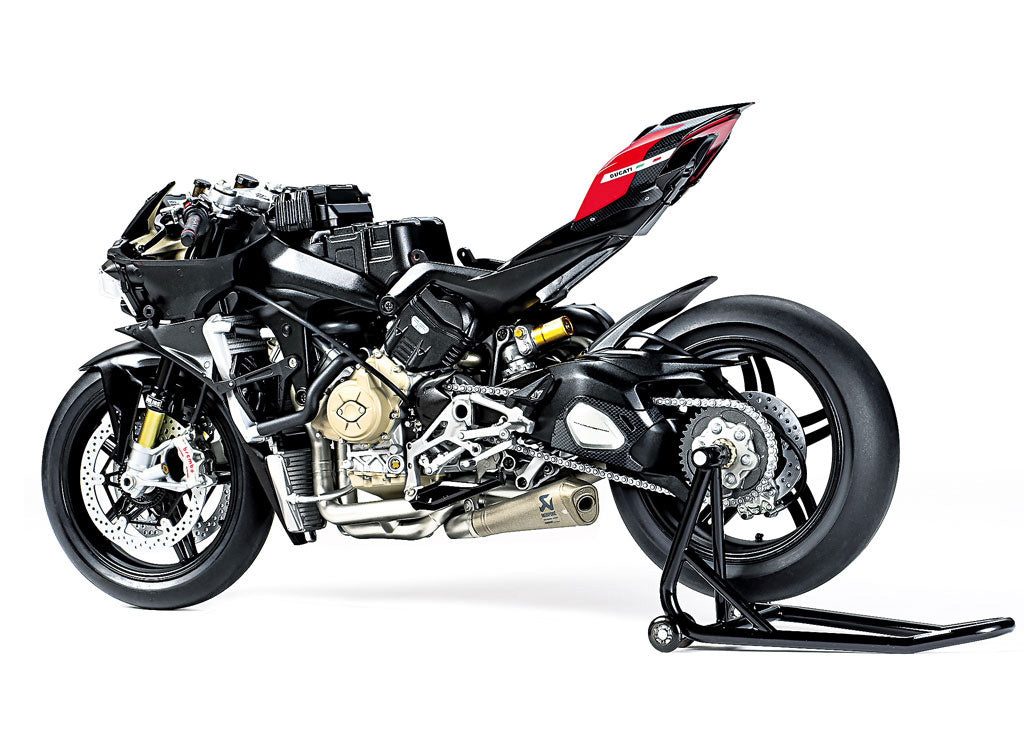 Tamiya 1:12 Superleggera V4 with Racing Kit - 14143_05