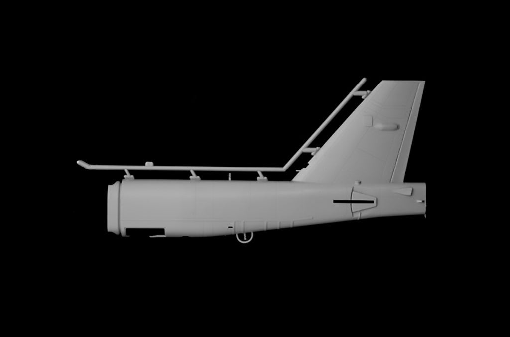 Italeri 1:72 US B-52G With Hound Dog Missiles - 1451_10
