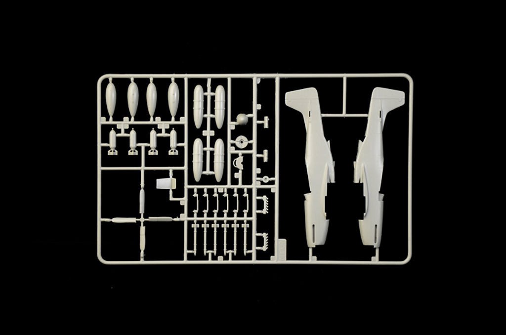 Italeri 1:72 US North American F-51D Mustang Korean War Plastic Model Kit - 1452_10