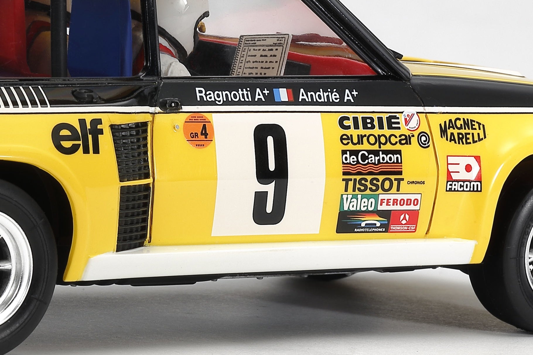 Tamiya 1/24 Renault 5 Turbo Rally - 24027_05