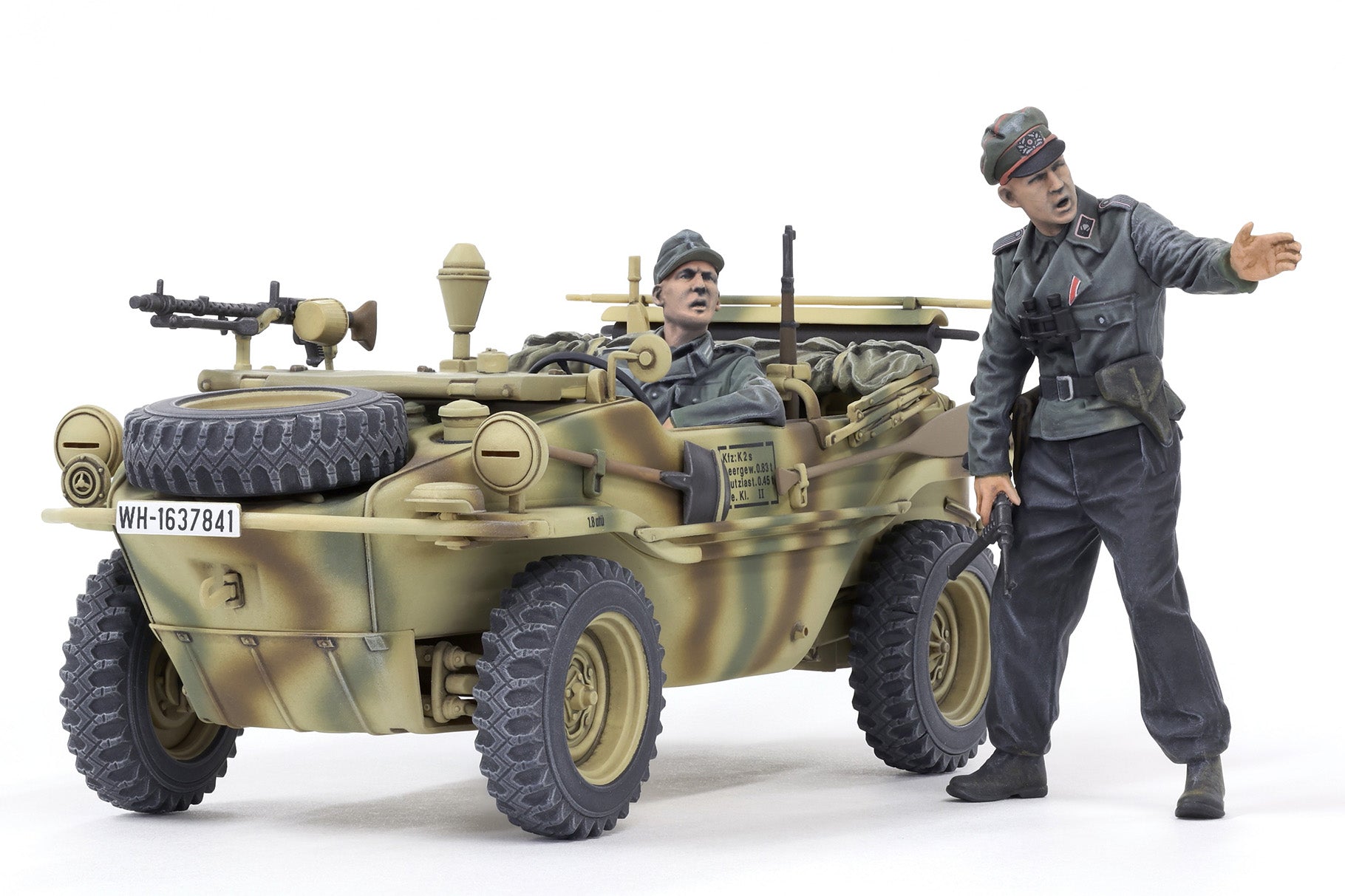 Tamiya  1:35 German Schwimmwagen Type 166  wide wheel version 35393 - 35393_08