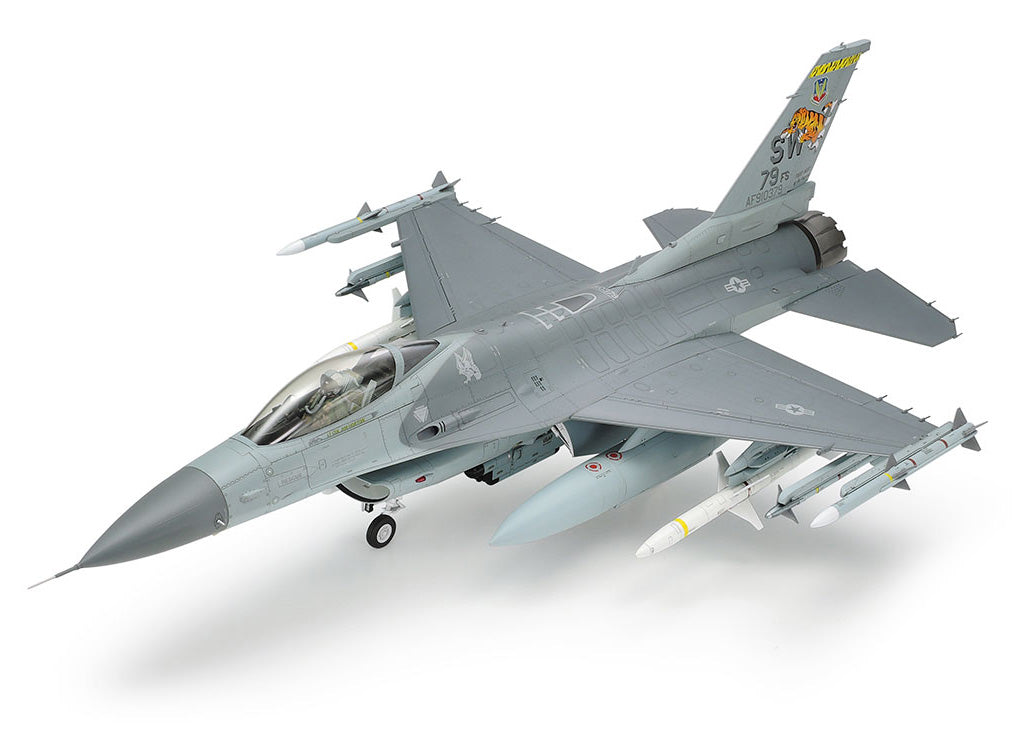 Tamiya 1/32 F-16CJ (Block 50) Fighting Falcon - 60315_01