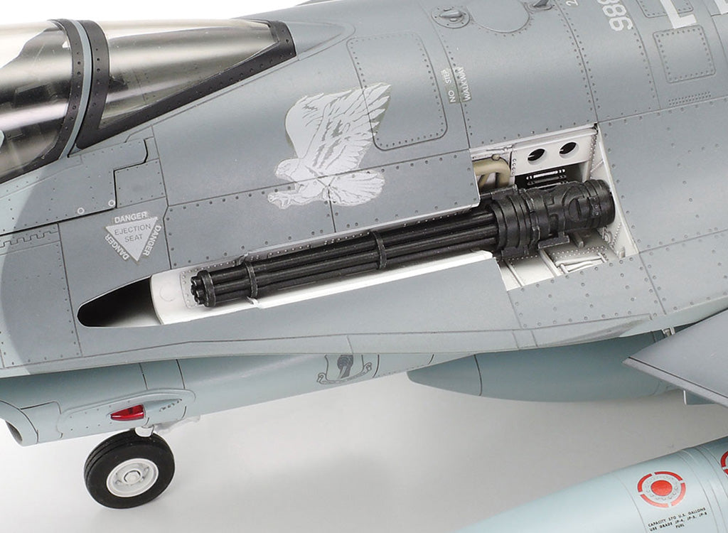 Tamiya 1/32 F-16CJ (Block 50) Fighting Falcon - 60315_14