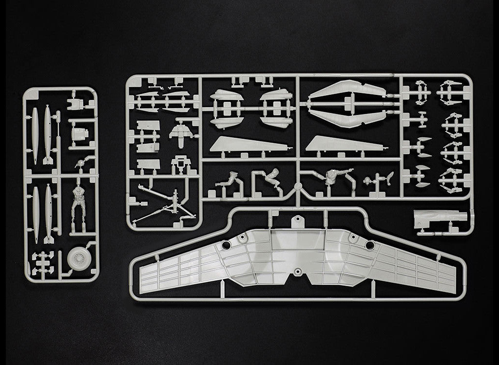 Tamiya 1:48 USN F-14A Tomcat (Late Version) Carrier Launch Set - 61122_007