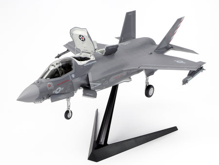 Tamiya 1:48 Lockheed Martin F-35B Lightning II 61125 - 61125_02