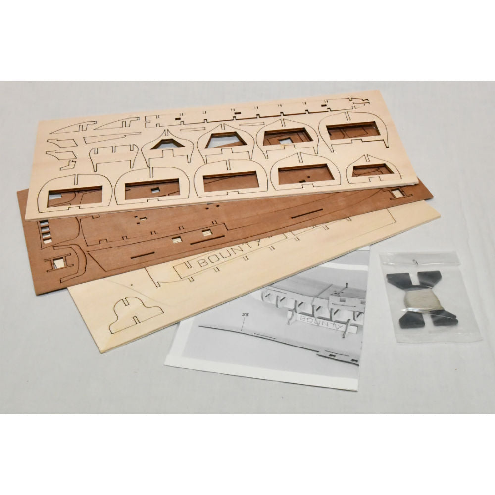 Mantua HMS Bounty Silouette Line  wooden model ship kit