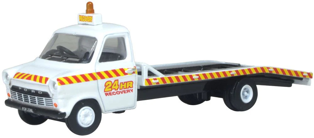 Model of a tow truck with '24 HR Recovery' on a white background